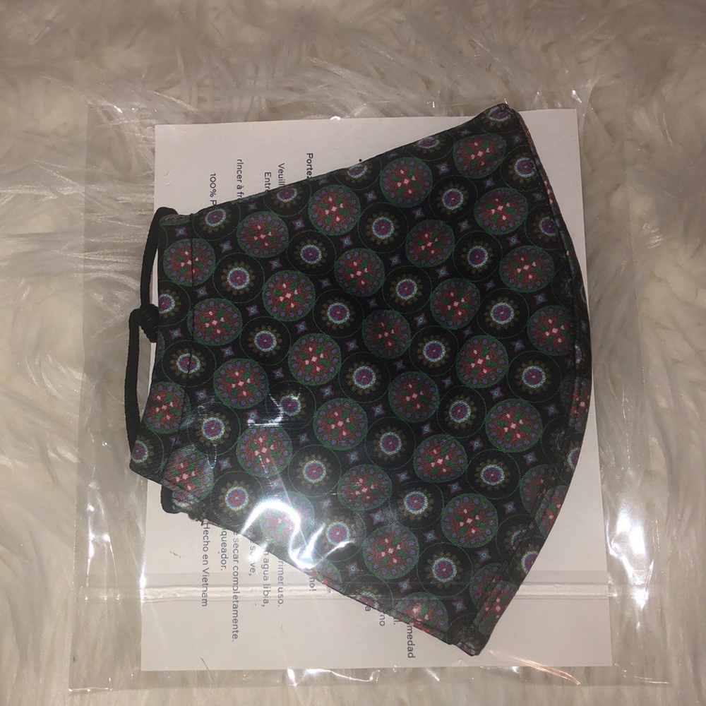Tory Burch Mask